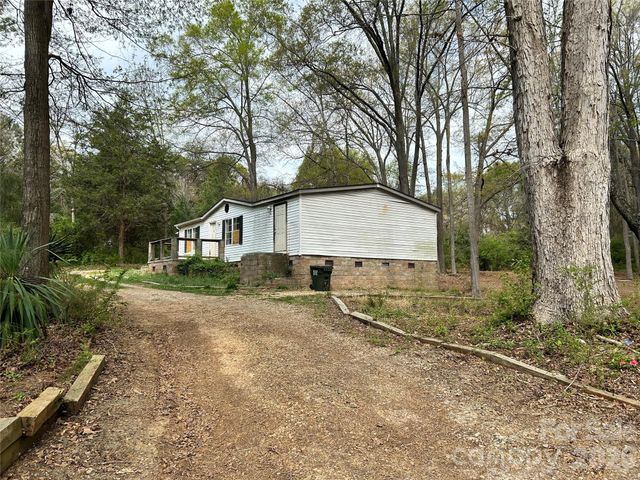 2137 Plumcrest Lane, Clover, SC 29710