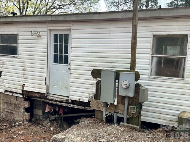 2137 Plumcrest Lane, Clover, SC 29710