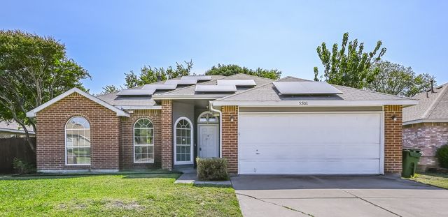 5301 Rio Bravo Drive, Arlington, TX 76017