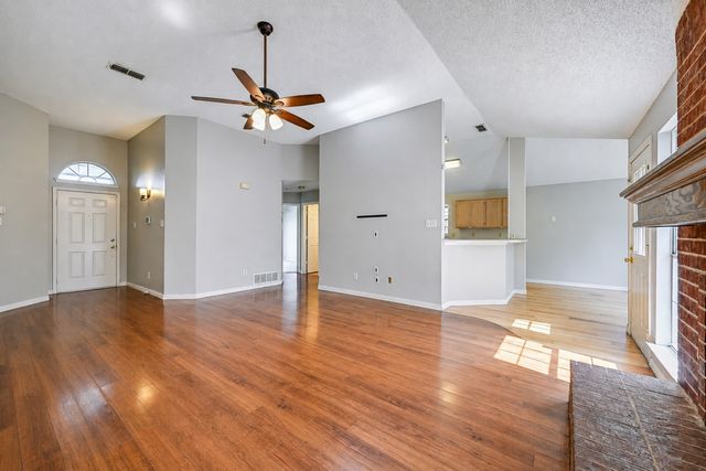 5301 Rio Bravo Drive, Arlington, TX 76017