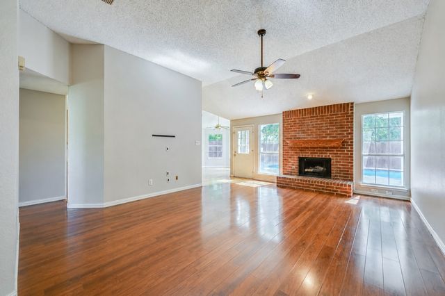 5301 Rio Bravo Drive, Arlington, TX 76017