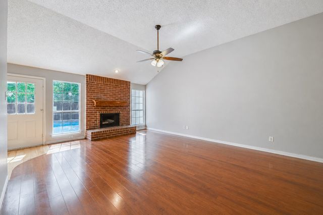 5301 Rio Bravo Drive, Arlington, TX 76017