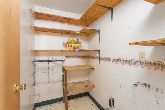 241 WALNUT DR, Timberville, VA 22853