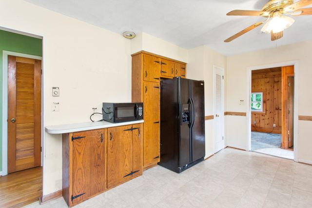 241 WALNUT DR, Timberville, VA 22853