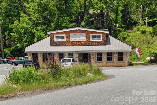 71 Warrior Road, Newland, NC 28657