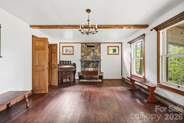 71 Warrior Road, Newland, NC 28657