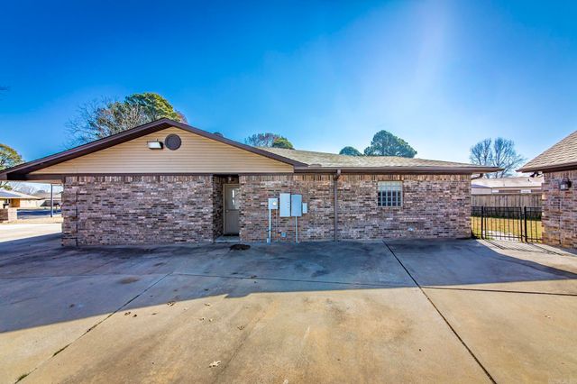 22 Century Circle, Cabot, AR 72023