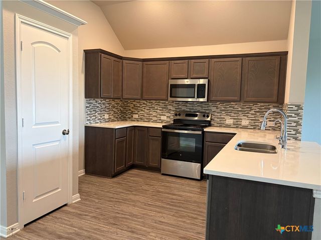 3010 Clevelander Drive, Temple, TX 76504