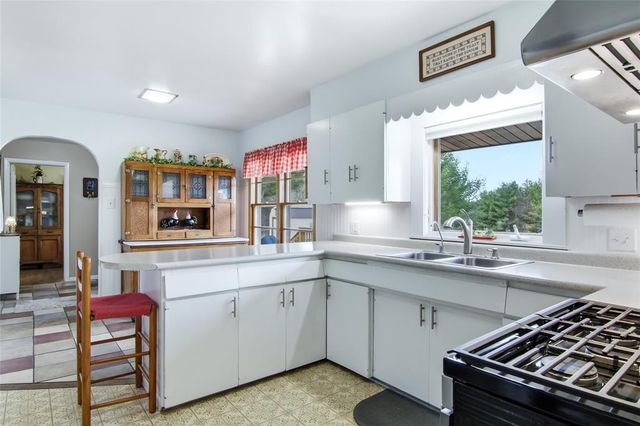 10861N Nyman Avenue, Hayward, WI 54843