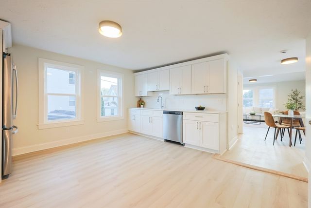 143 Grove St, Clinton, MA 01510