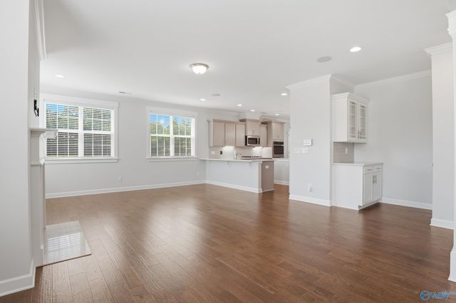8129 SW Tupelo Gum Trace, Huntsville, AL 35802