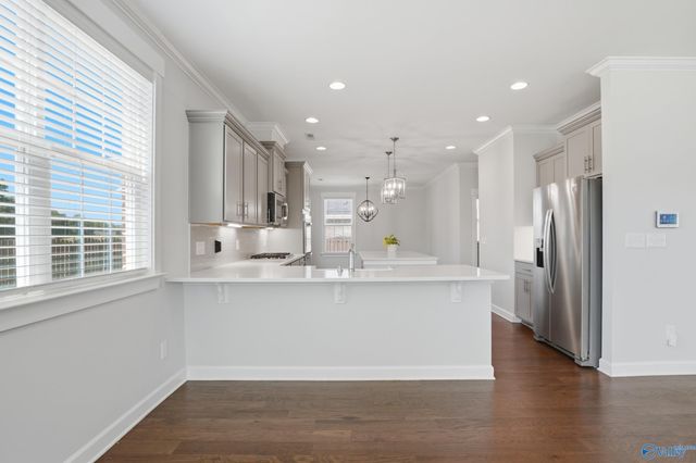 8129 SW Tupelo Gum Trace, Huntsville, AL 35802