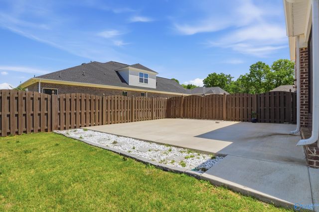 8129 SW Tupelo Gum Trace, Huntsville, AL 35802