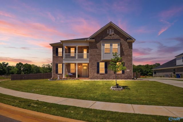 8129 SW Tupelo Gum Trace, Huntsville, AL 35802