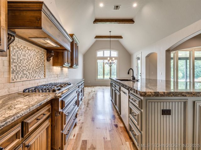 12491 S 105th East Avenue, Bixby, OK 74008