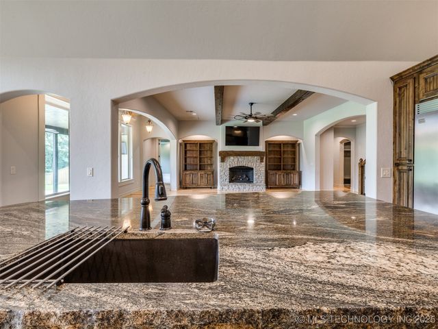 12491 S 105th East Avenue, Bixby, OK 74008