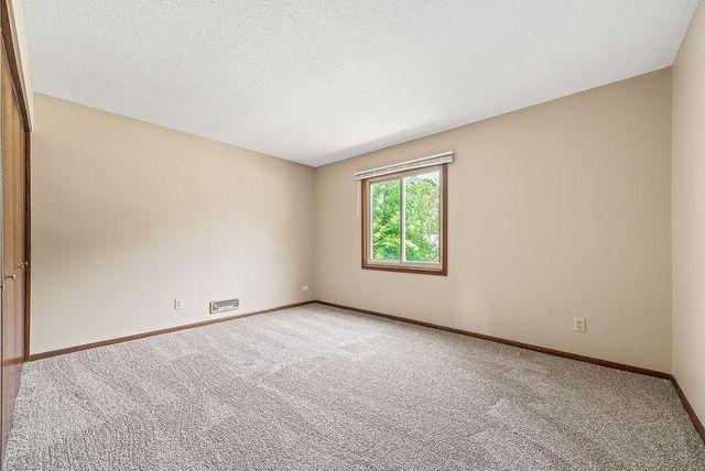 1088 Whitney Drive, Apple Valley, MN 55124