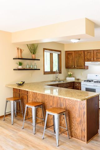 1088 Whitney Drive, Apple Valley, MN 55124