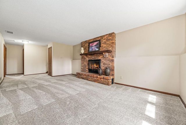 1088 Whitney Drive, Apple Valley, MN 55124