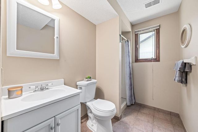 1088 Whitney Drive, Apple Valley, MN 55124