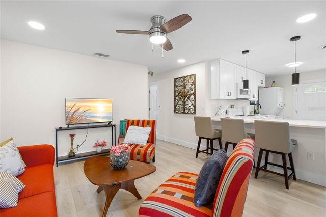 415 MAPLE WAY A & B, Safety Harbor, FL 34695