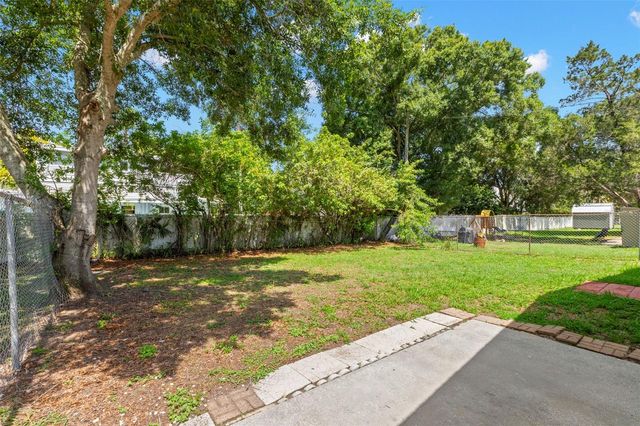 415 MAPLE WAY A & B, Safety Harbor, FL 34695
