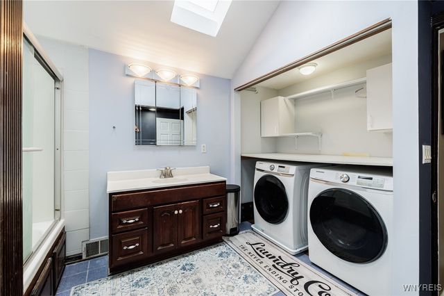 10 Orchard Street, Oakfield, NY 14125