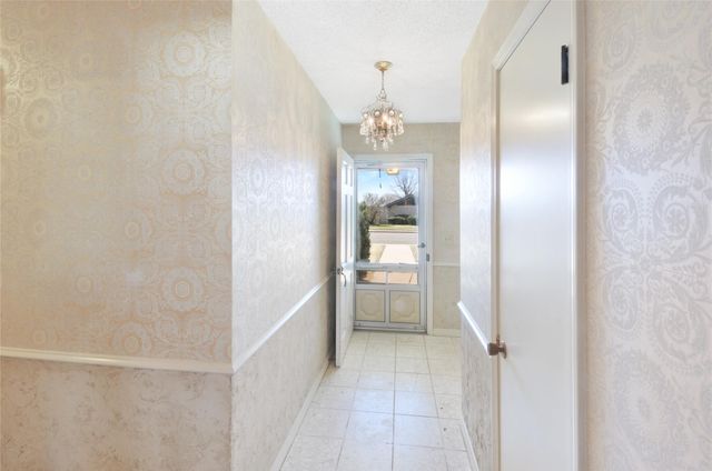 801 Sherwood Lane, Bovina, TX 79009