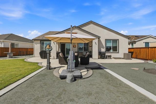 1158 Crescent Avenue, Manteca, CA 95336