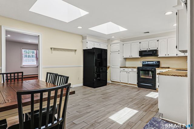 8 Woodchuck Court, Norwalk, CT 06854