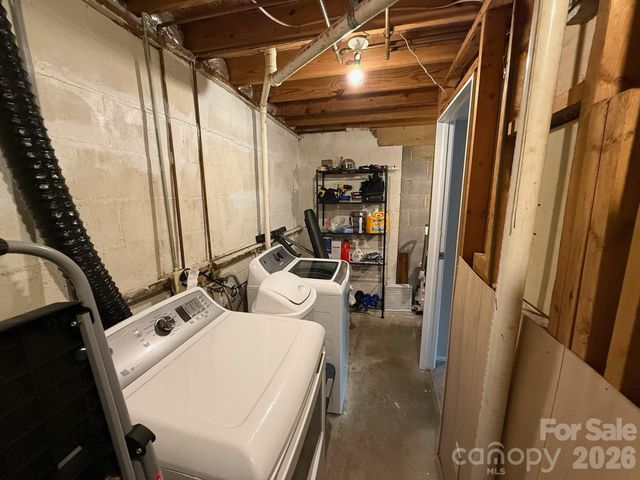 7301 Pebblestone Drive Apt D, Charlotte, NC 28212