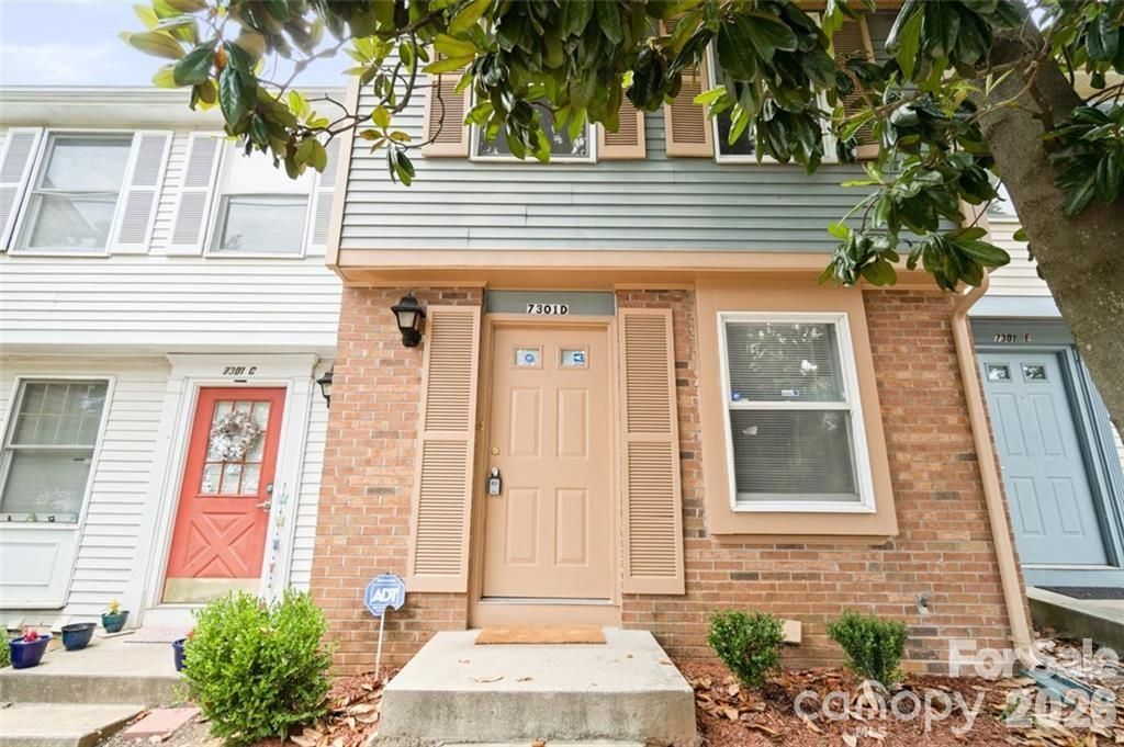 7301 Pebblestone Drive Apt D, Charlotte, NC 28212