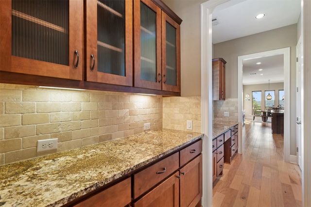 732 Santaluz PATH, Austin, TX 78732