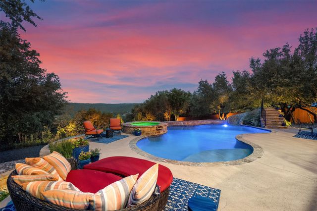 732 Santaluz PATH, Austin, TX 78732