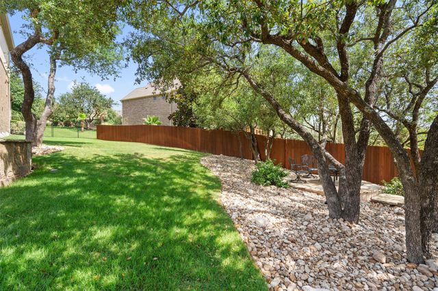 732 Santaluz PATH, Austin, TX 78732
