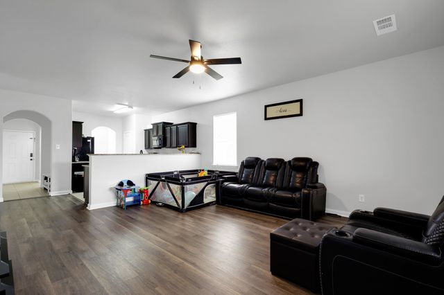 139 Alamo Way, Venus, TX 76084