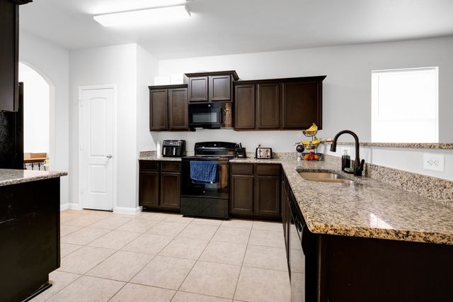 139 Alamo Way, Venus, TX 76084