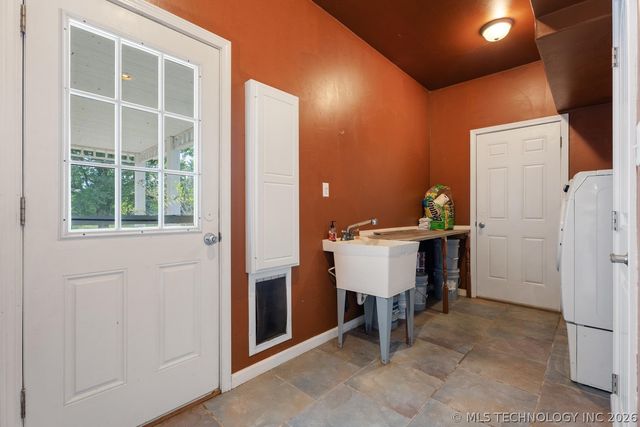 446490 NE 280 Road, Vinita, OK 74301