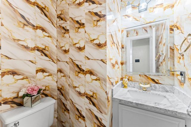 16506 Crossfield Drive, Houston, TX 77095