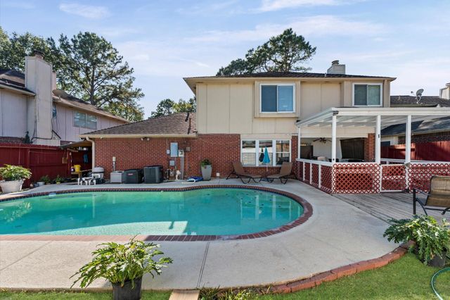 16506 Crossfield Drive, Houston, TX 77095