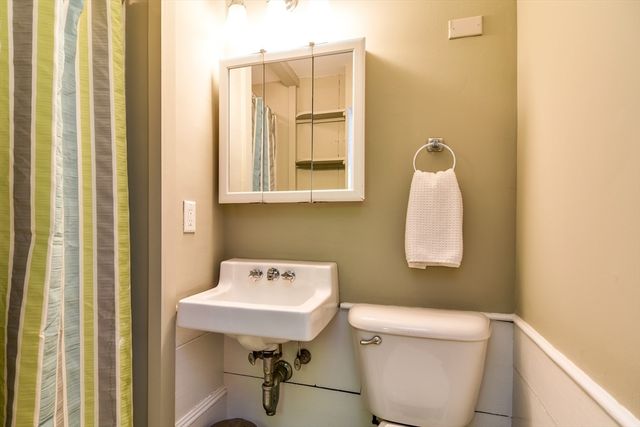 33 Grove Street, Framingham, MA 01701