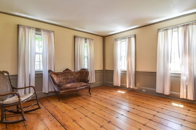 33 Grove Street, Framingham, MA 01701