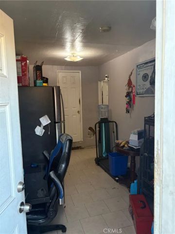 12233 Compton Avenue, Los Angeles, CA 90059