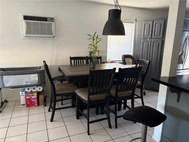 12233 Compton Avenue, Los Angeles, CA 90059