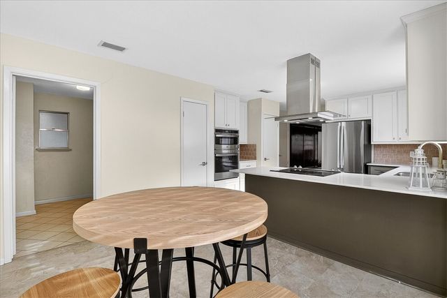 5422 Whitemarsh Dr, Corpus Christi, TX 78413