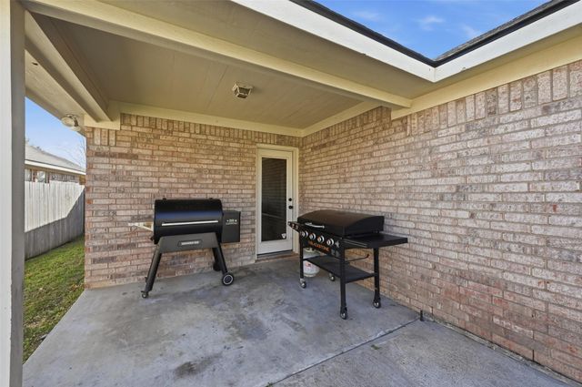 4423 New Meadow Drive, Mansfield, TX 76063