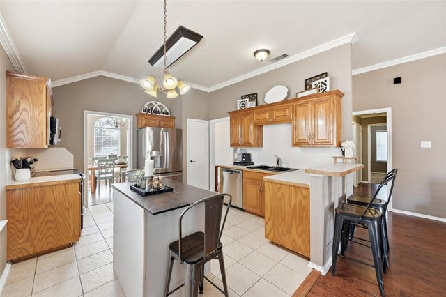 4423 New Meadow Drive, Mansfield, TX 76063