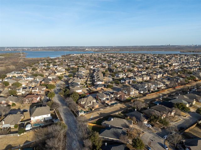 4423 New Meadow Drive, Mansfield, TX 76063