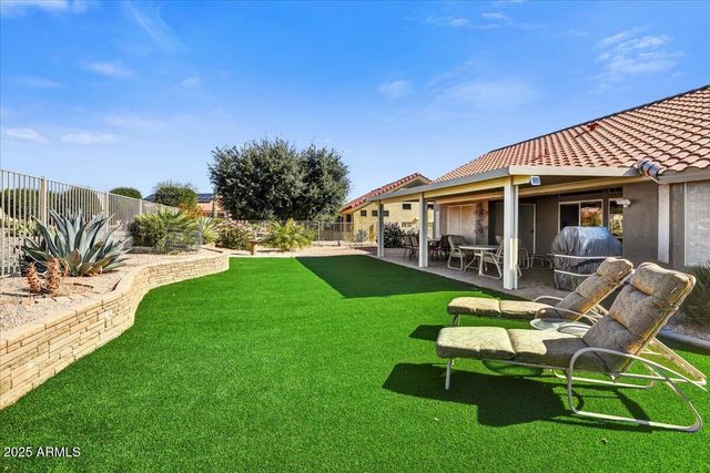 14332 W DUSTY TRAIL Boulevard, Sun City West, AZ 85375