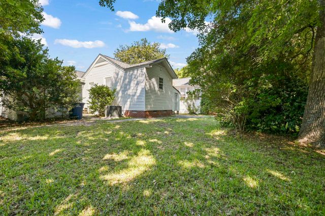 410 42nd Ave. N, Myrtle Beach, SC 29577